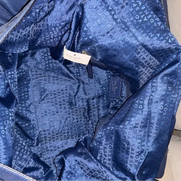 Kate Spade New York Brighton Park Leslie Pebble Travel Leslie bag - Picture 8 of 10